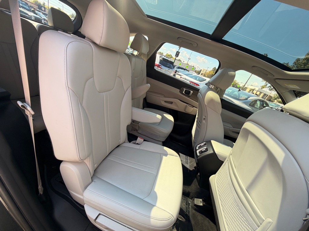 2023 Kia Sorento Image 7
