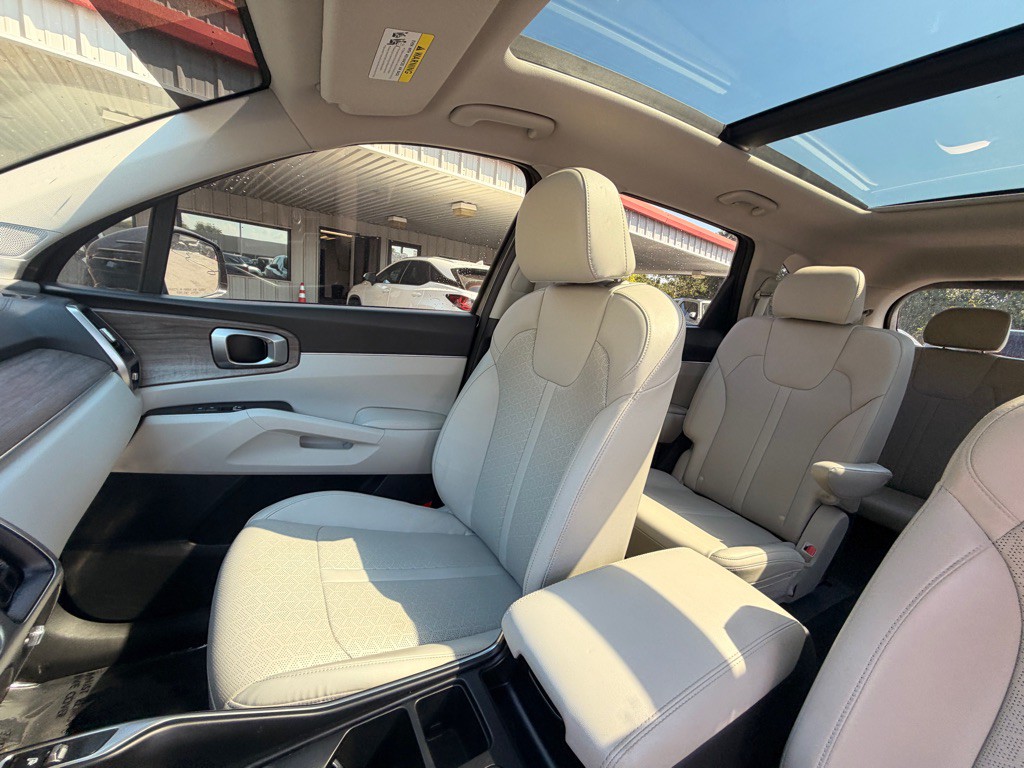 2023 Kia Sorento Image 11