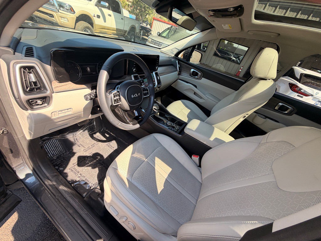 2023 Kia Sorento Image 12