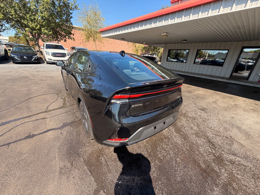 2025 Toyota Prius Image 5