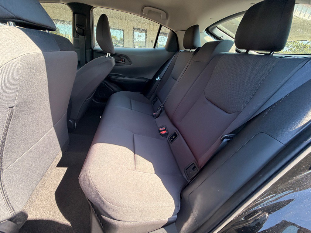 2025 Toyota Prius Image 6