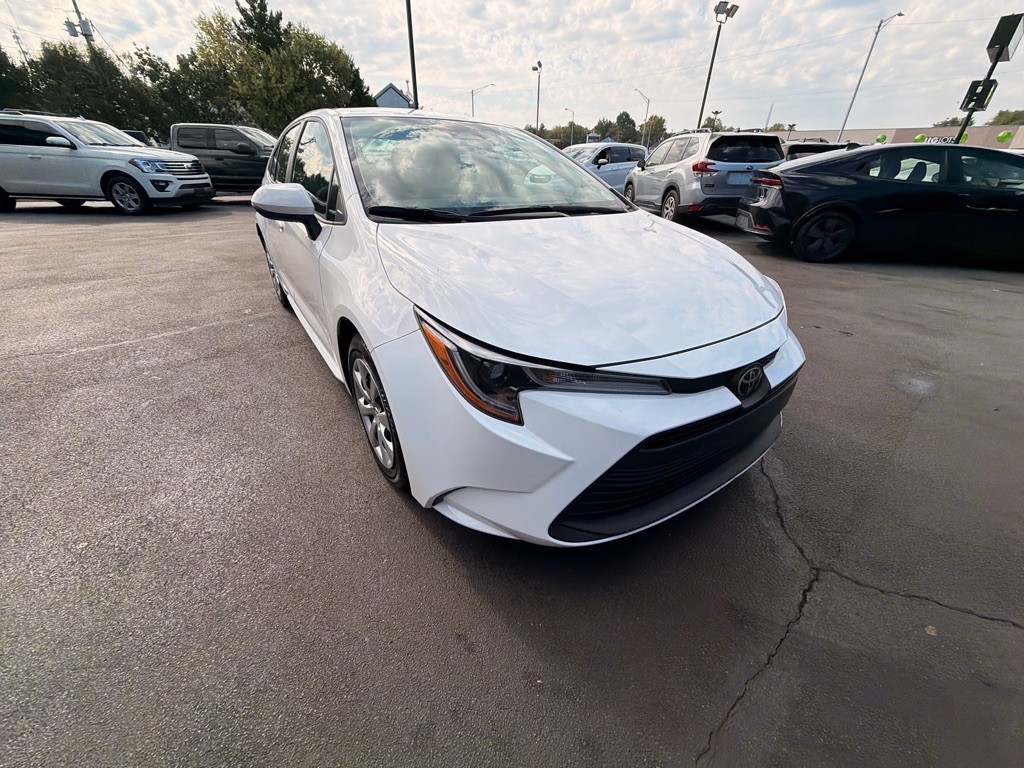 2025 Toyota Corolla Image 3