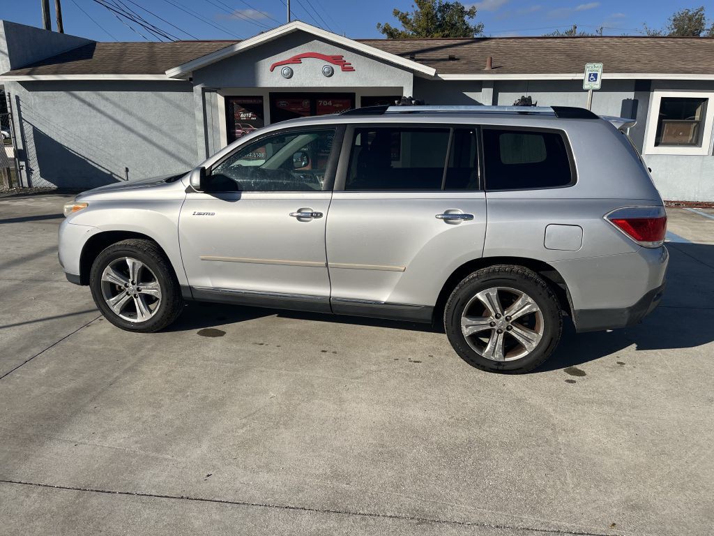 2011 Toyota Highlander Image 4