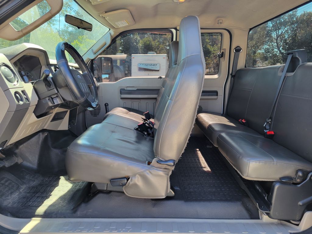 2010 Ford F-250 Image 17