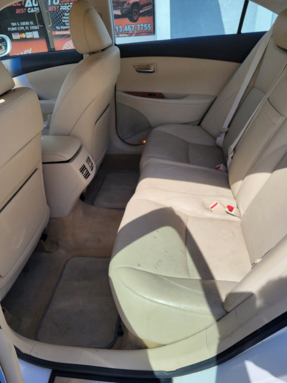 2010 Lexus ES Image 11