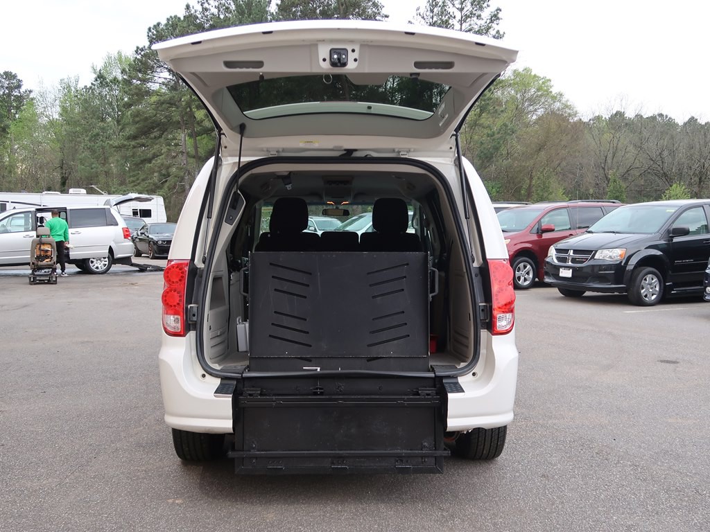 2012 Dodge Grand Caravan Image 12