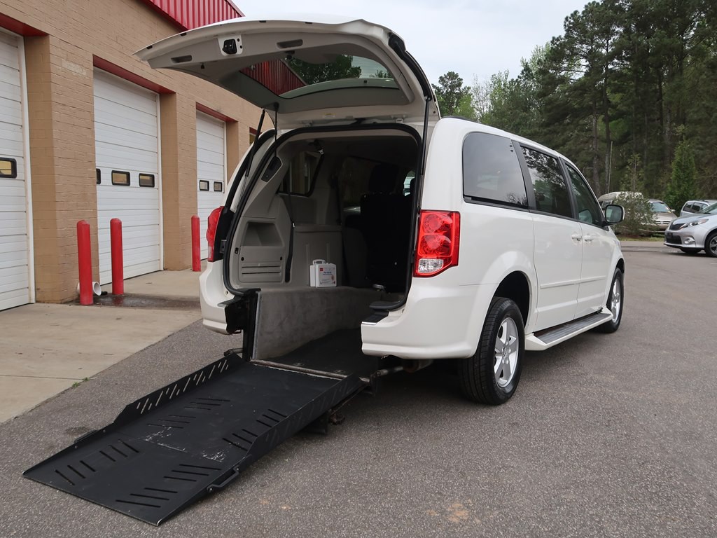 2012 Dodge Grand Caravan Image 16
