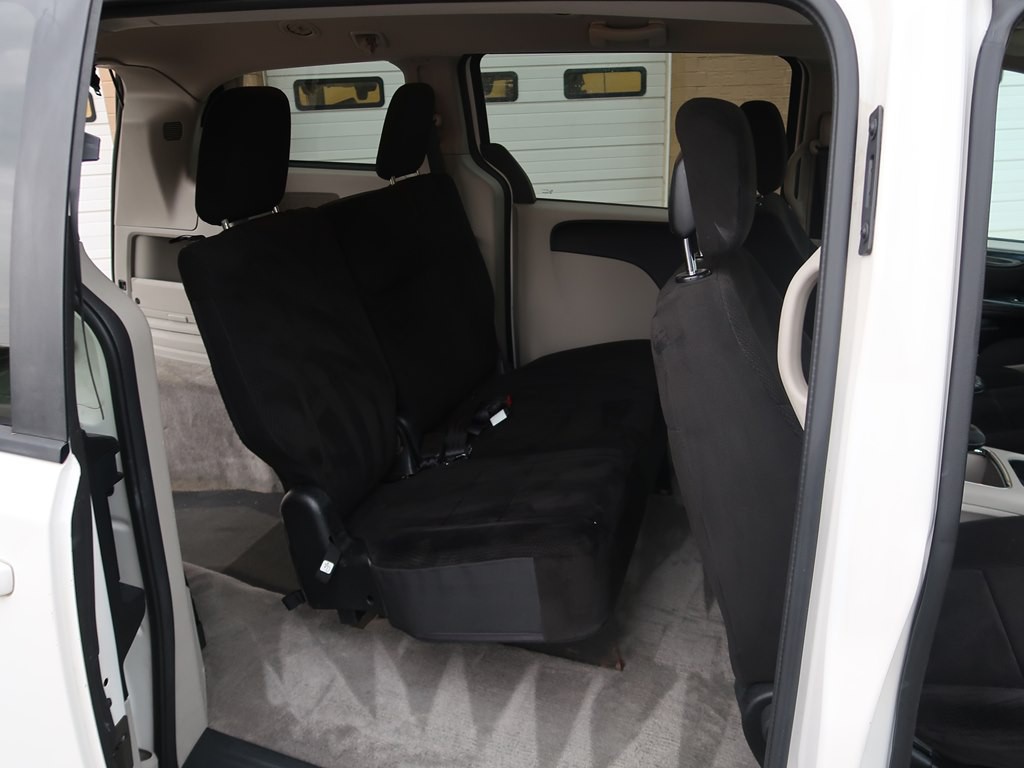 2012 Dodge Grand Caravan Image 39