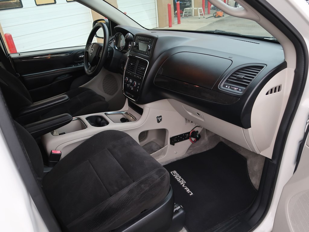 2012 Dodge Grand Caravan Image 41