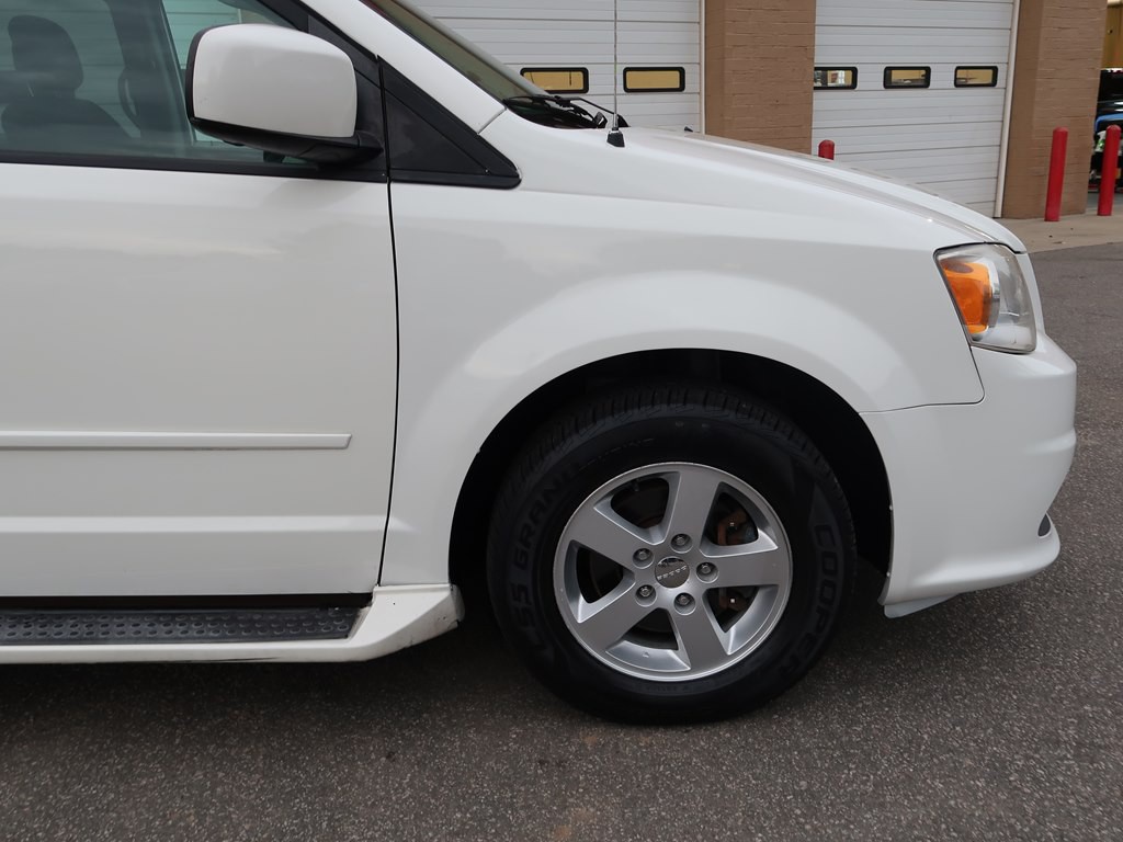 2012 Dodge Grand Caravan Image 46