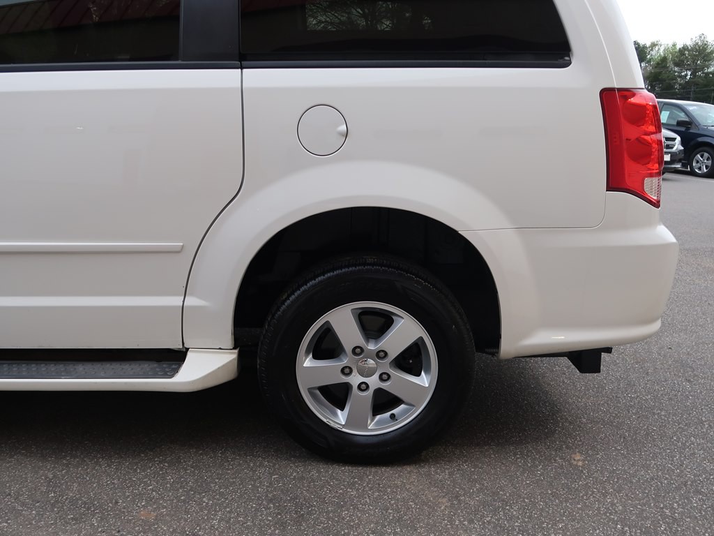 2012 Dodge Grand Caravan Image 52