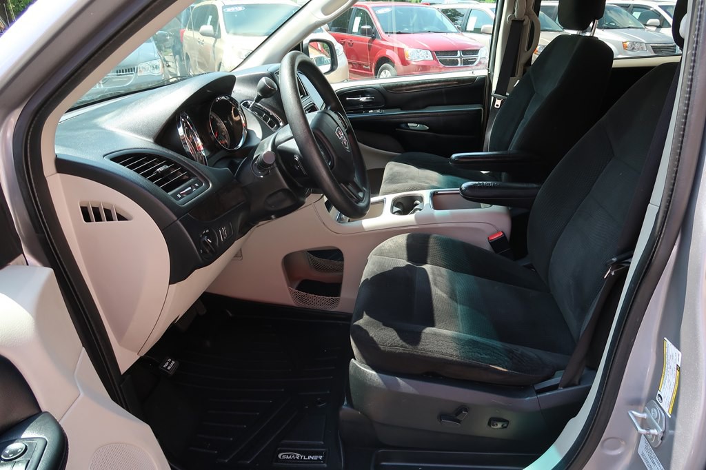 2016 Dodge Grand Caravan Image 26