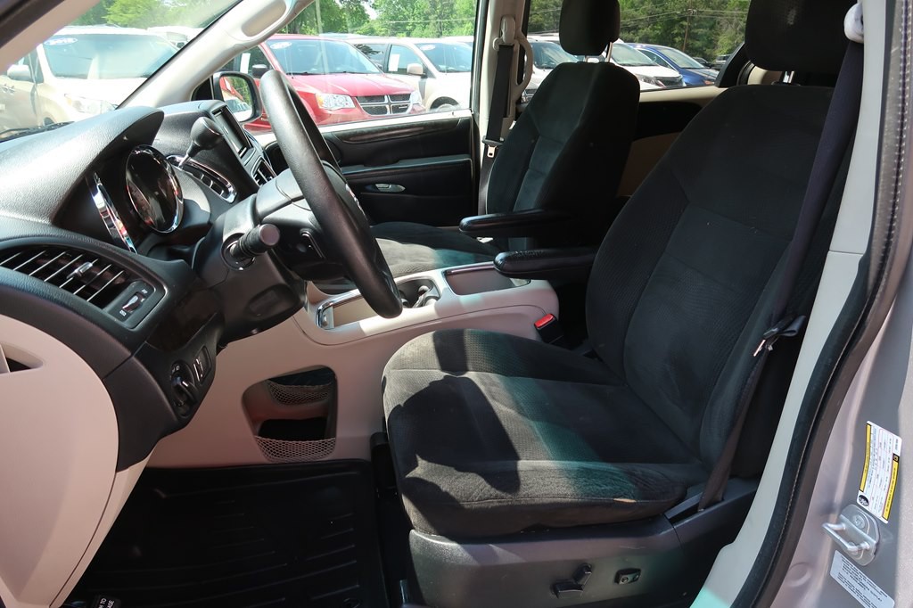 2016 Dodge Grand Caravan Image 27