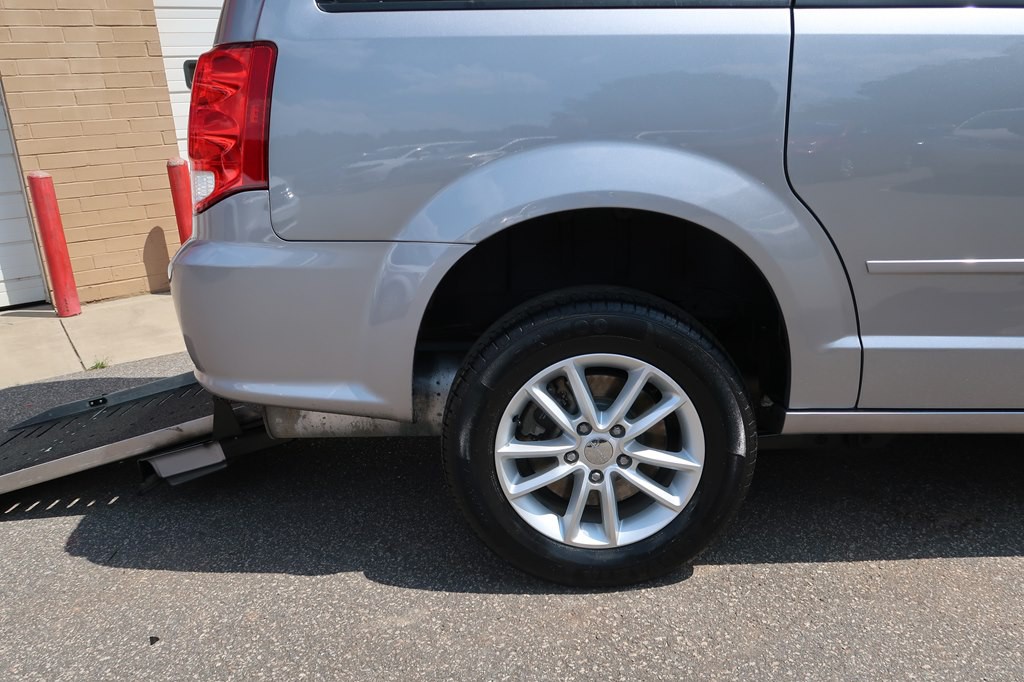 2016 Dodge Grand Caravan Image 34