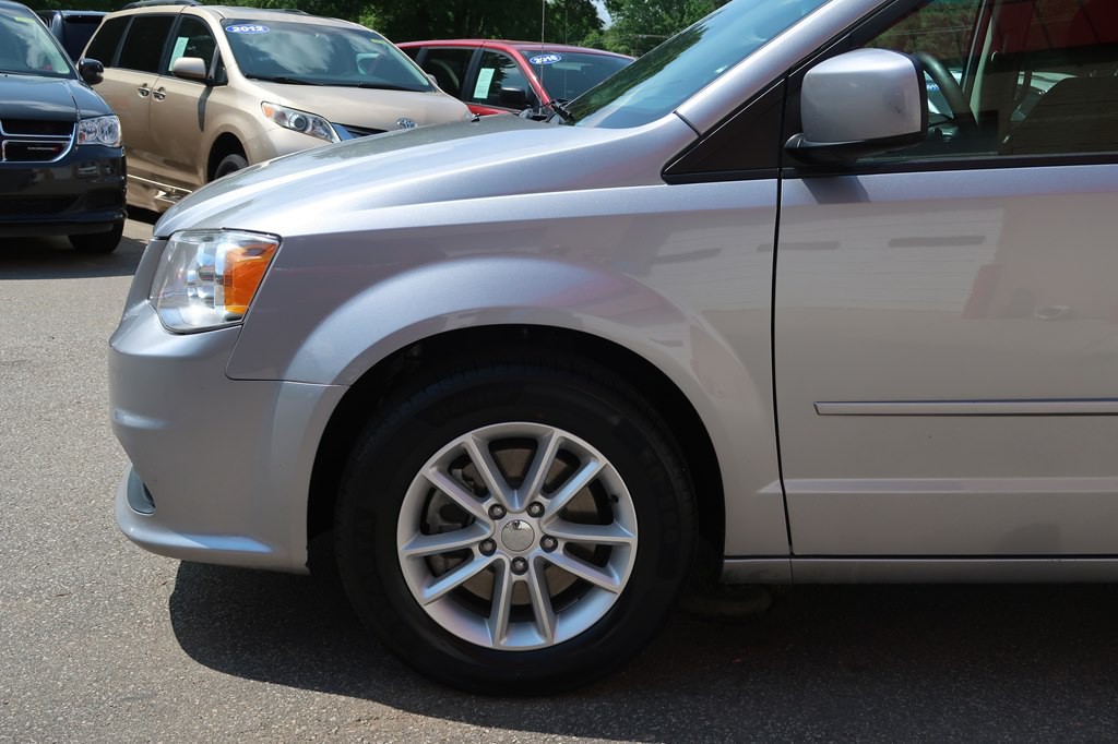 2016 Dodge Grand Caravan Image 36