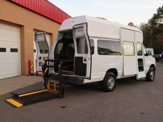 Image for 2006 Ford Econoline E350 SUPER DUTY ID: 6954688