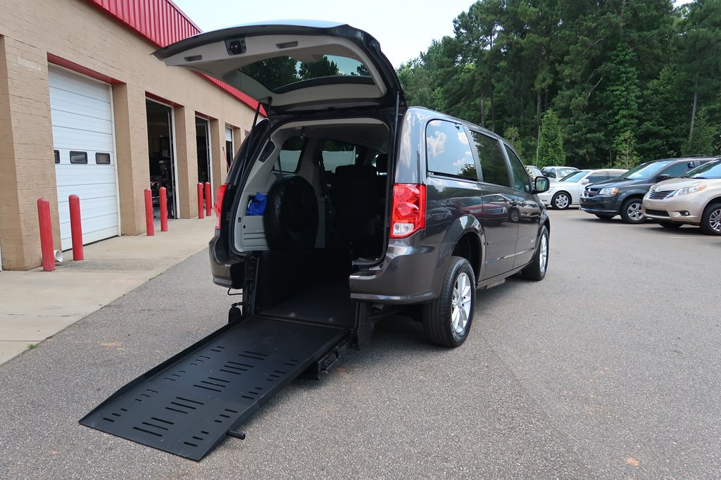 2016 Dodge Grand Caravan Image 27