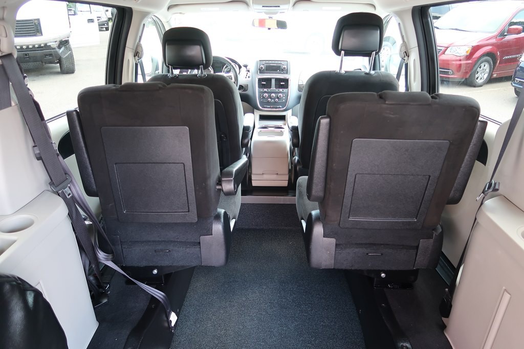 2016 Dodge Grand Caravan Image 33