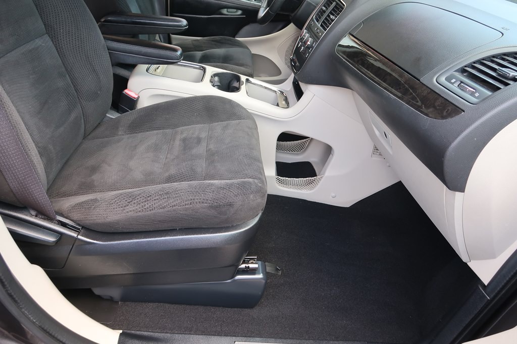 2016 Dodge Grand Caravan Image 57