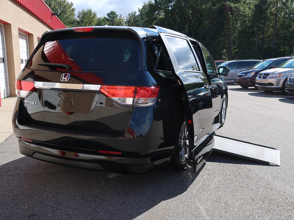 2014 Honda Odyssey Image 39