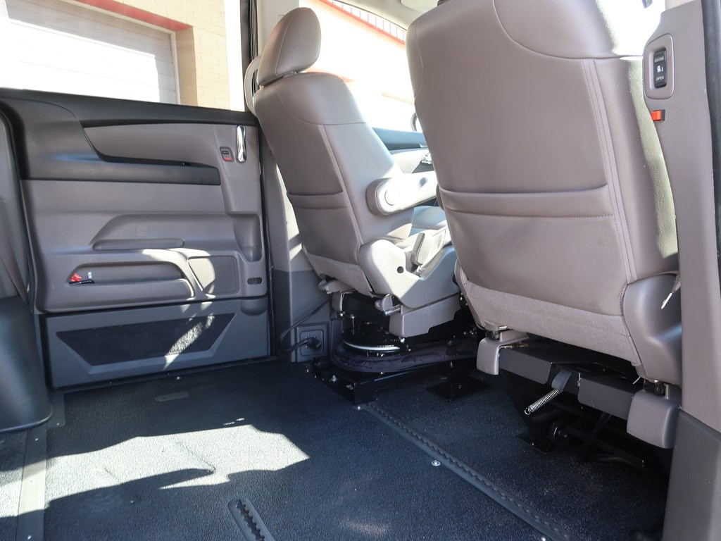 2014 Honda Odyssey Image 47