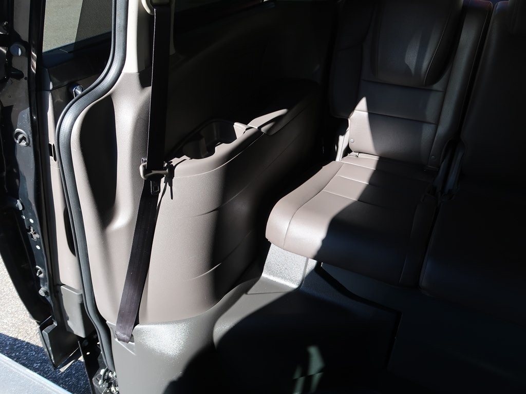 2014 Honda Odyssey Image 50