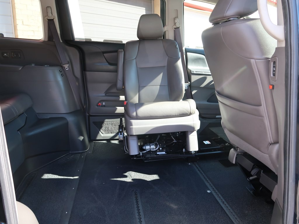 2014 Honda Odyssey Image 72