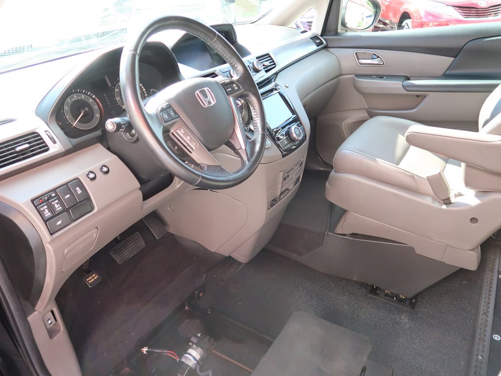 2014 Honda Odyssey Image 73