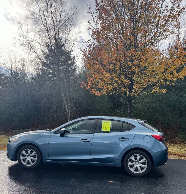 2014 Mazda Mazda3 Image 1