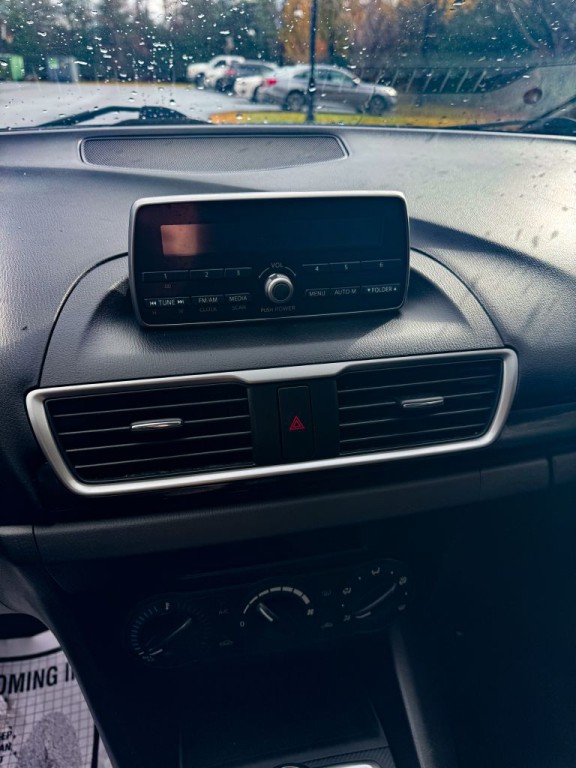 2014 Mazda Mazda3 Image 12