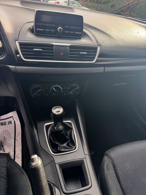 2014 Mazda Mazda3 Image 13