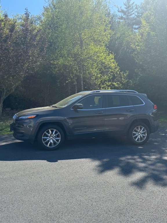 2014 Jeep Cherokee Image 2