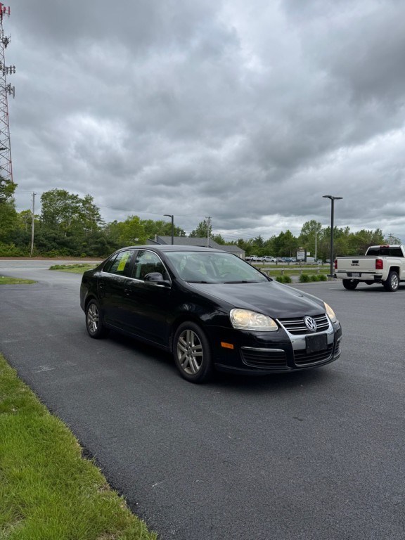 2010 Volkswagen Jetta Image 4