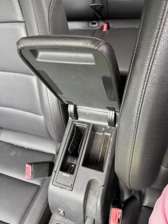 2010 Volkswagen Jetta Image 8