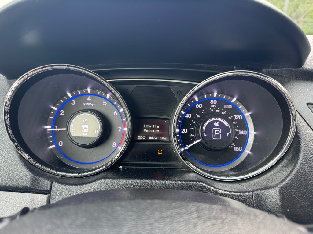 2014 Hyundai Sonata Image 6