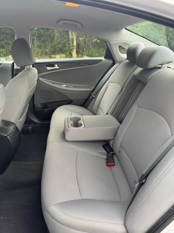 2014 Hyundai Sonata Image 14