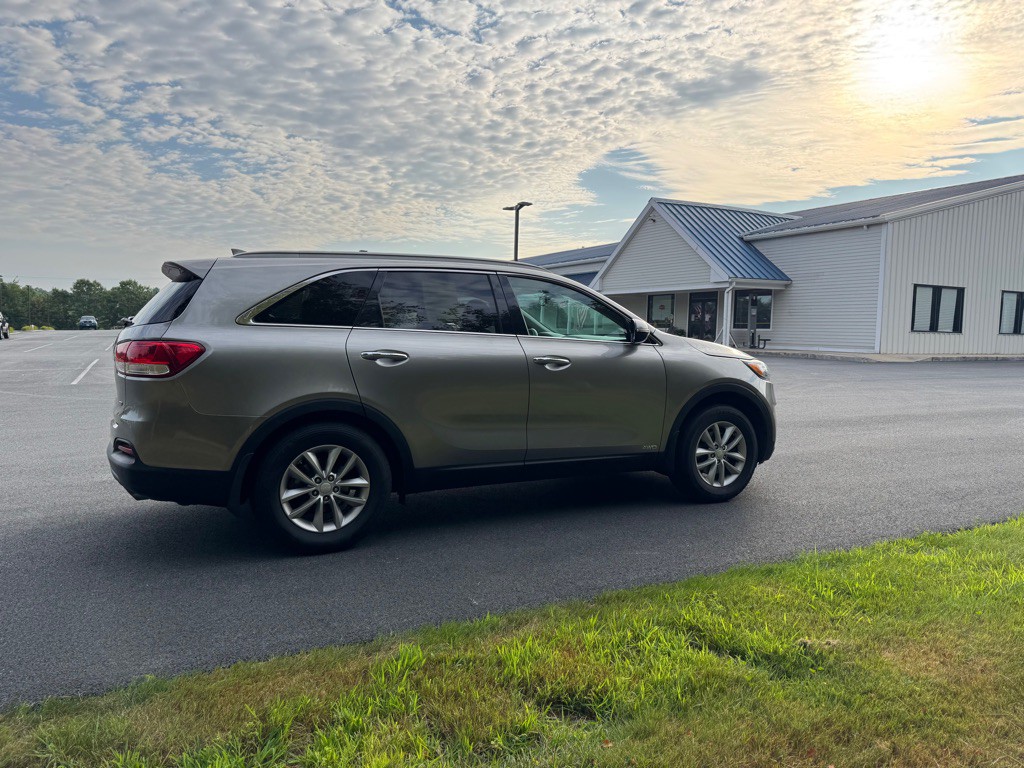 2018 Kia Sorento Image 5