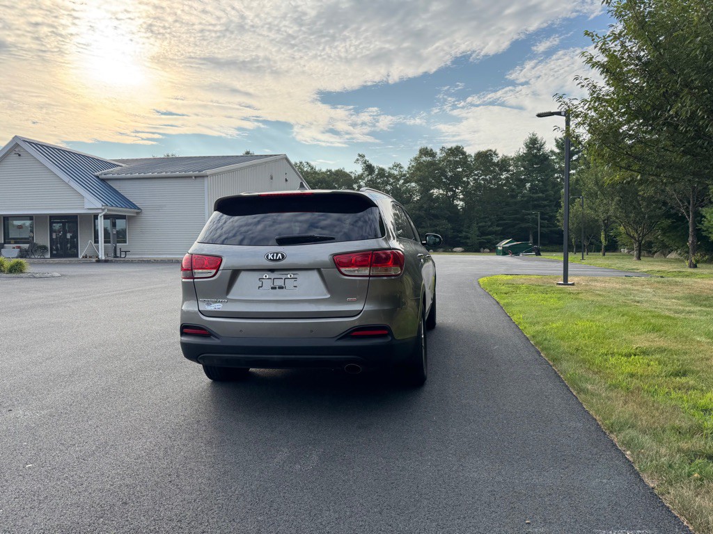 2018 Kia Sorento Image 7