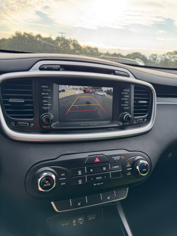 2018 Kia Sorento Image 9