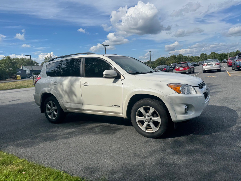 2012 Toyota Rav4 Image 4
