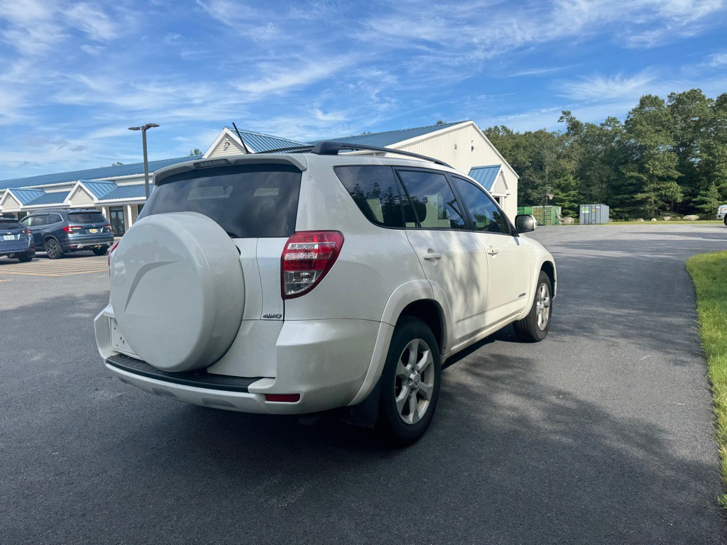 2012 Toyota Rav4 Image 6