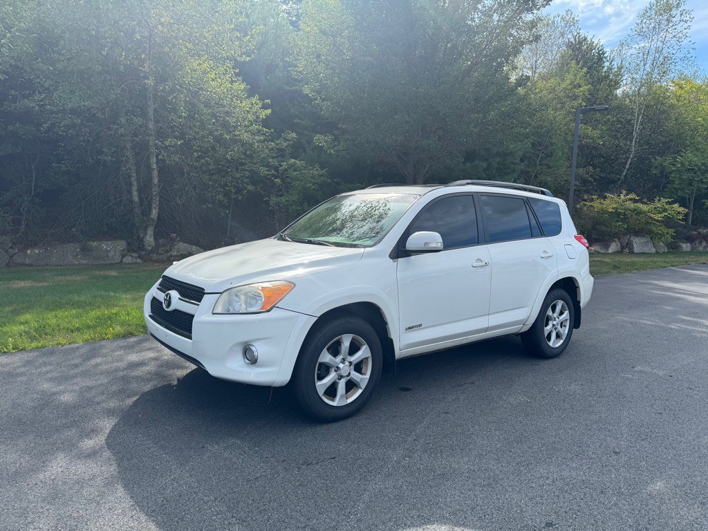 2012 Toyota Rav4 Image 9