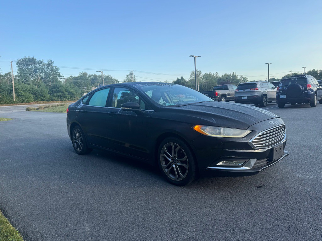 2017 Ford Fusion Image 5