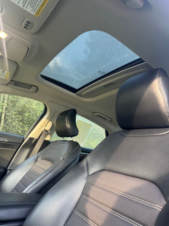 2017 Ford Fusion Image 19