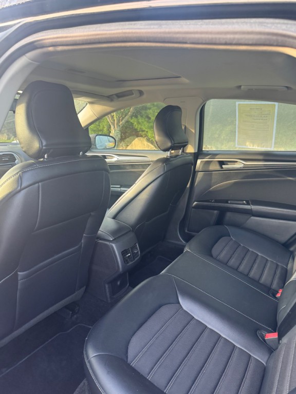2017 Ford Fusion Image 22