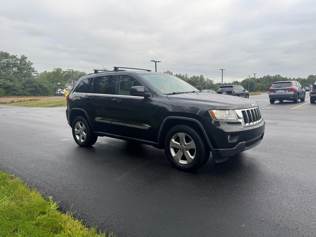 2011 Jeep Grand Cherokee Image 4