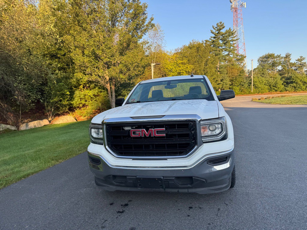 2017 GMC Sierra Image 3