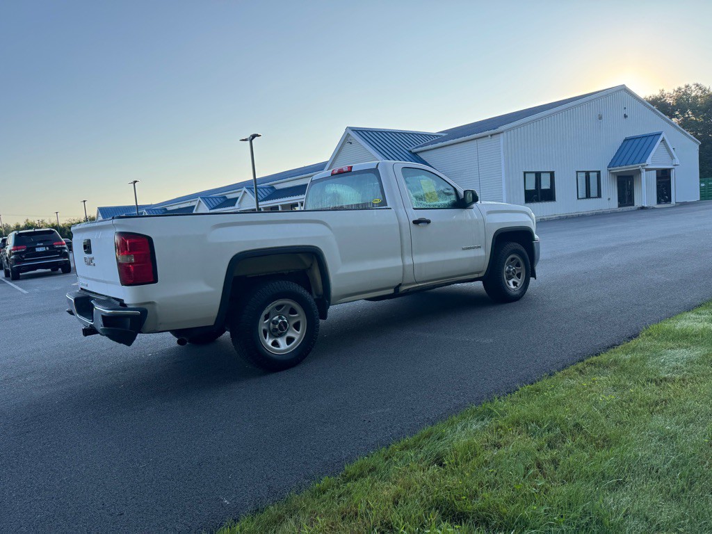 2017 GMC Sierra Image 8