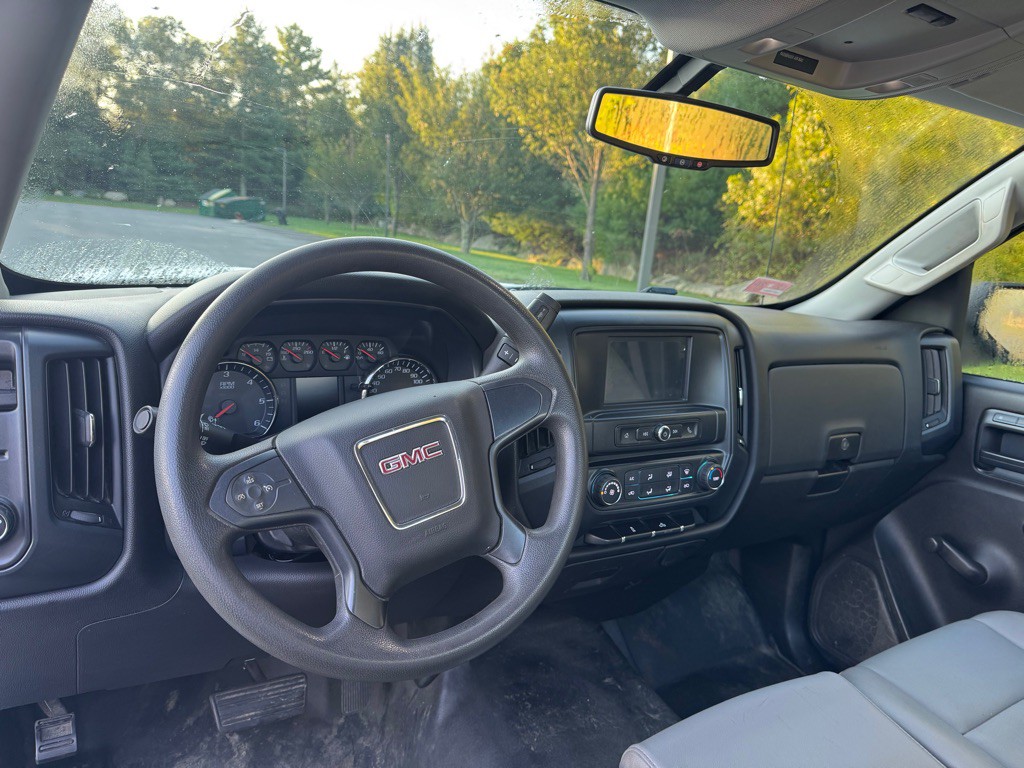 2017 GMC Sierra Image 21
