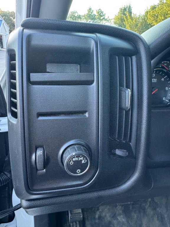 2017 GMC Sierra Image 22